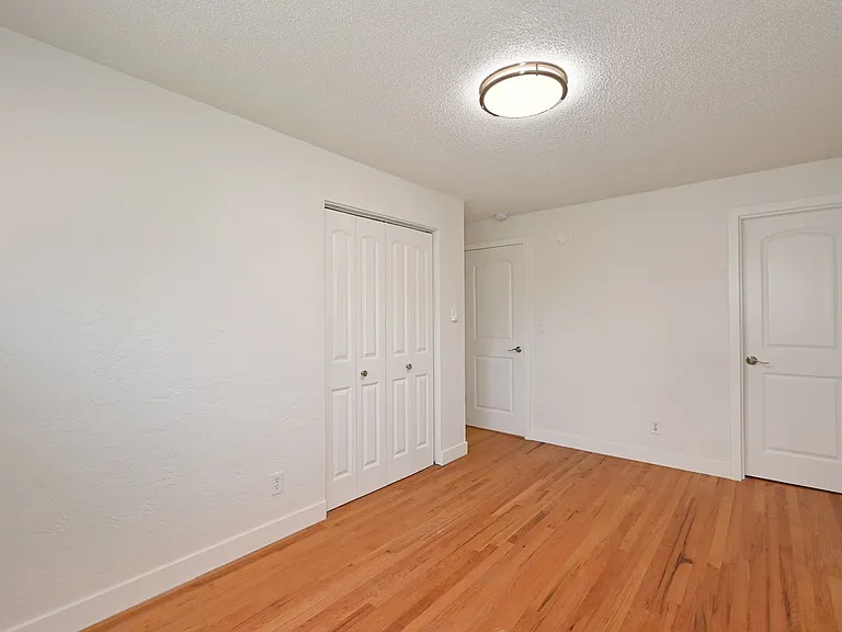 6506 4th Avenue NE — Photo 12