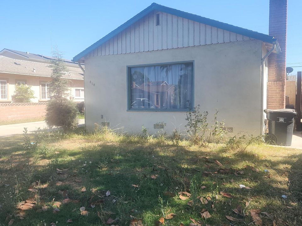 2nd image of 414 E El Camino St