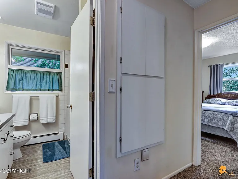 4521 Arctic Blvd #B — Photo 9