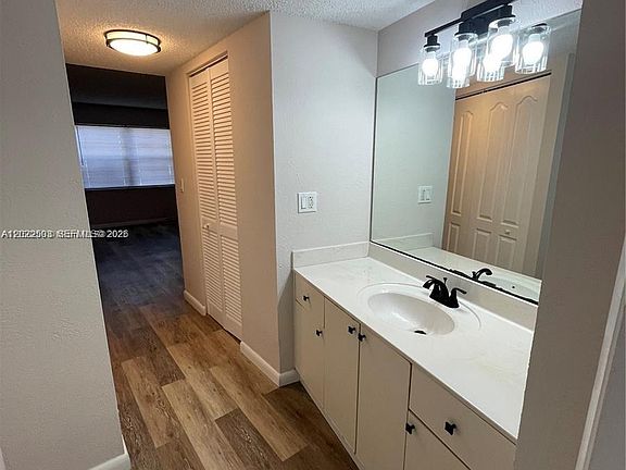 5th image of 4255 N University Dr APT 109