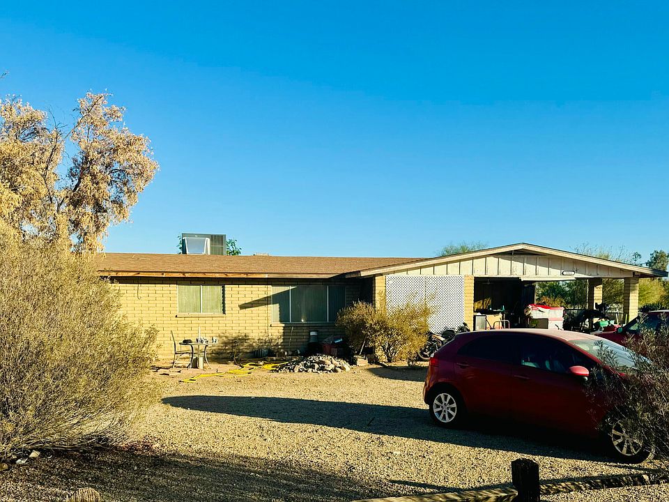 1st image of 1911 N 202ND Avenue