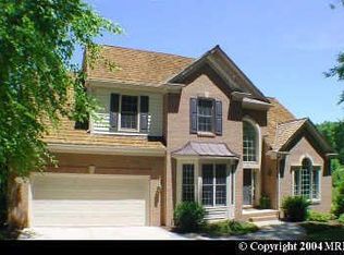 11923 Champion Lake Ct, Herndon, VA 20170