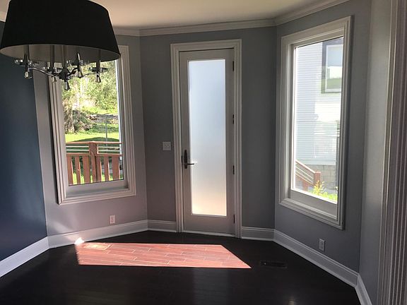 4th image of 613 N 41st St