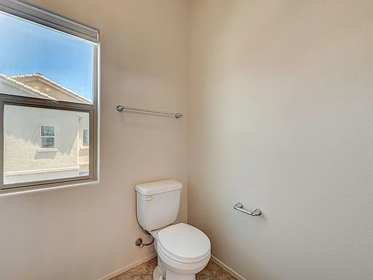 9522 Vega Carpio Ave — Photo 38