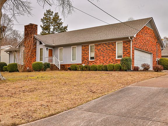 3rd image of 3005 Berrywood Dr