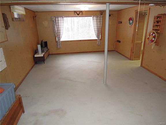 5th image of 2 Wallace Ave
