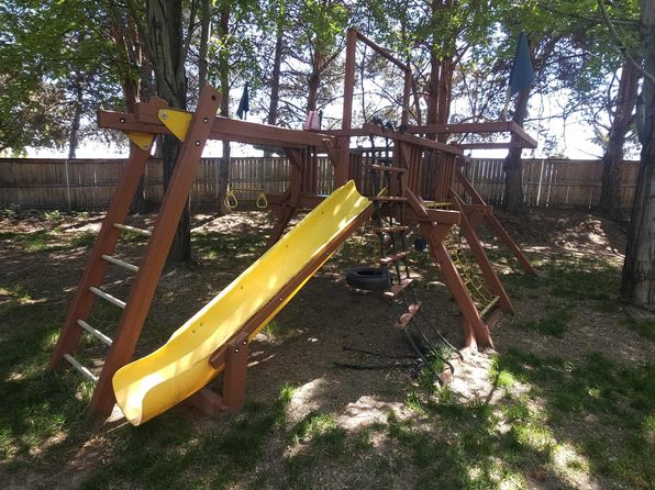 1963 E Summerplace Ct, Meridian, ID 83646