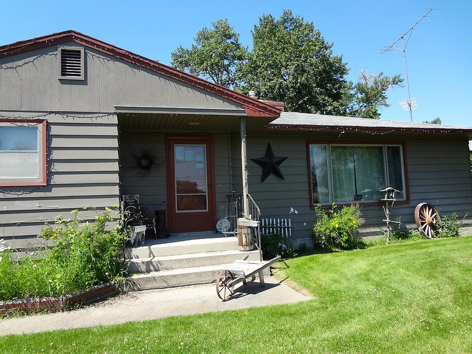 Front entrance to home