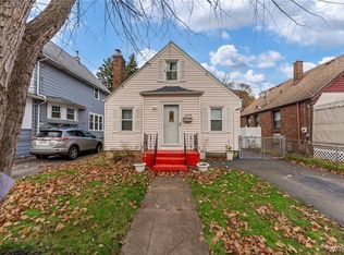 2258 Cleveland Ave, Niagara Falls, NY 14305