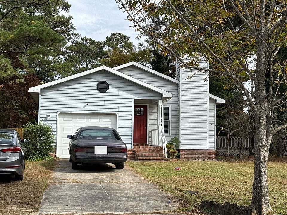 1st image of 2611 Sedgefield Dr