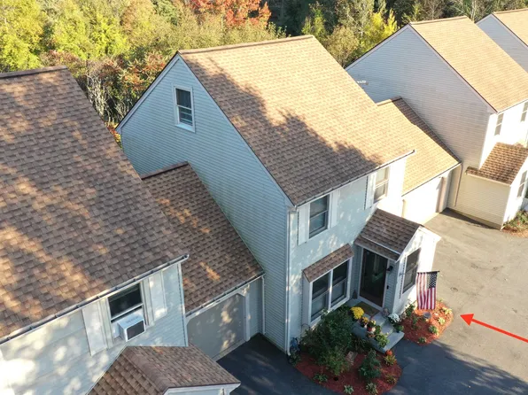 11 Larson Drive #11, Hampstead, NH 03841