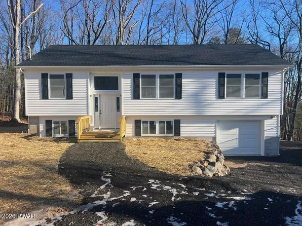 123 Van Auken Hill Rd, Milford, PA 18337