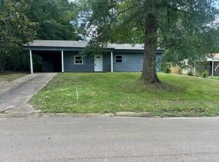 2732 Teresa Dr, Jackson, MS 39212