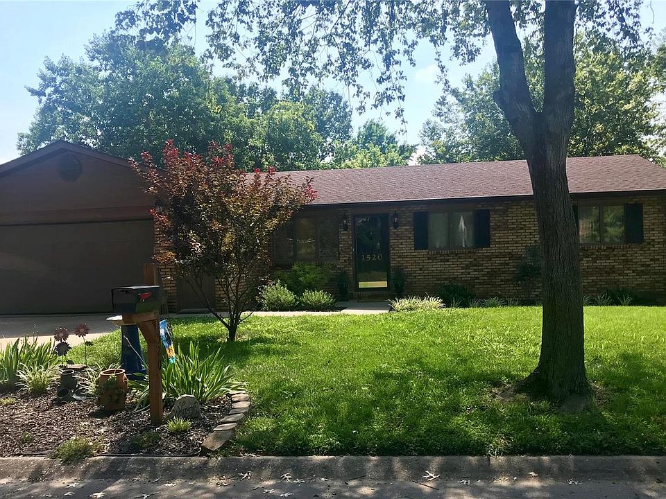 1st image of 1520 Amblewood Dr