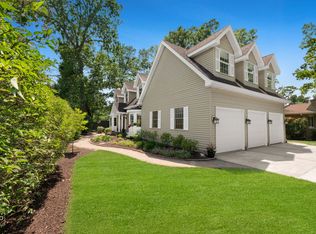 100 Homestead Dr, Wood Dale, IL 60191