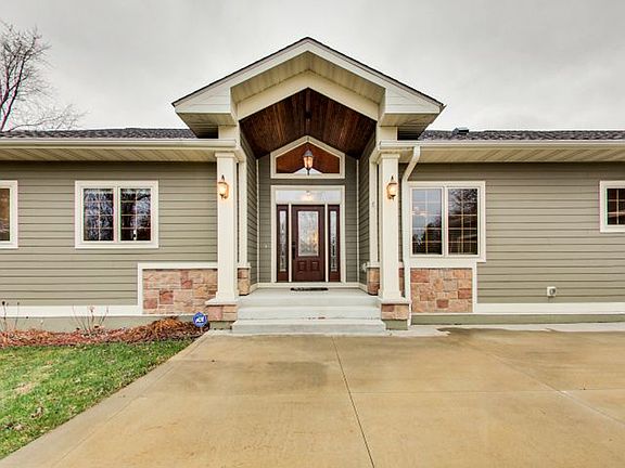 5th image of 3405 Elm Creek Dr
