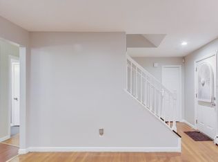 1008 Tracy Dr, Silver Spring, MD 20904