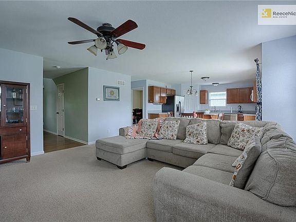 4th image of 11228 Cernech Ct
