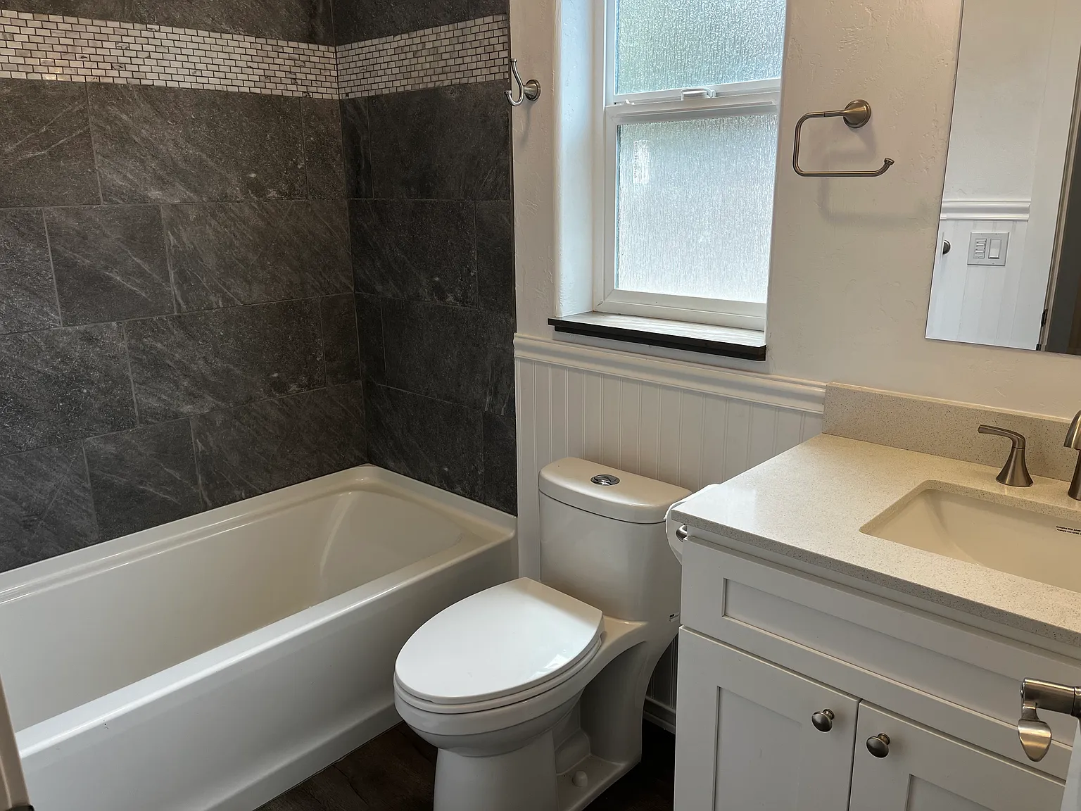 1 bed, 600 sqft, $1,500 — Photo 3