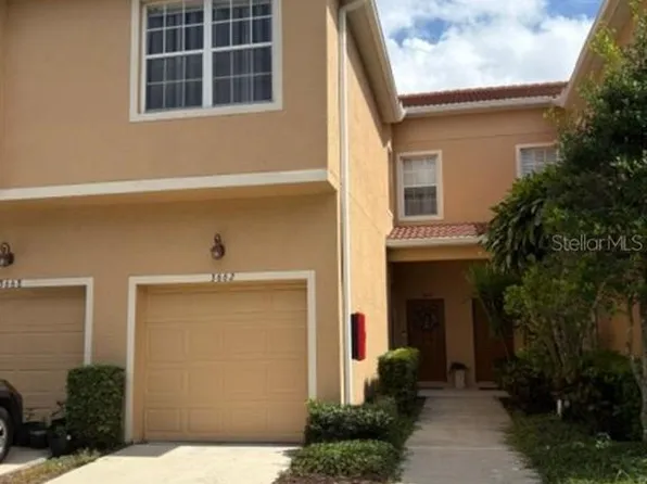 3662 Parkridge Cir #28-102, Sarasota, FL 34243