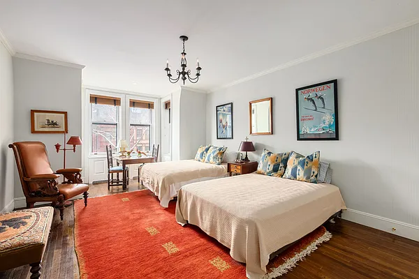 Rented by Douglas Elliman | media 5