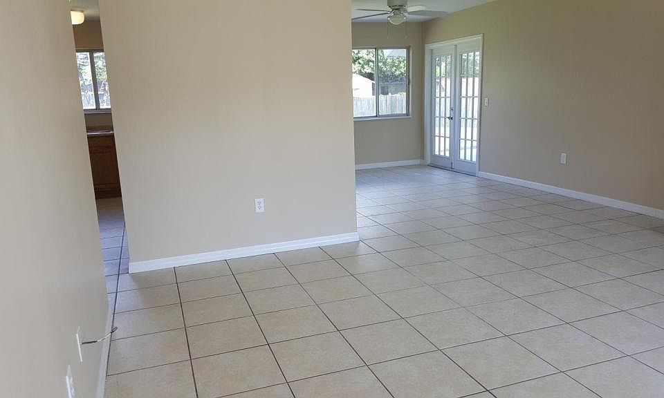2nd image of 155 Jablo Ave