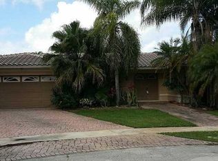 16534 Saddle Club Rd, Weston, FL 33326