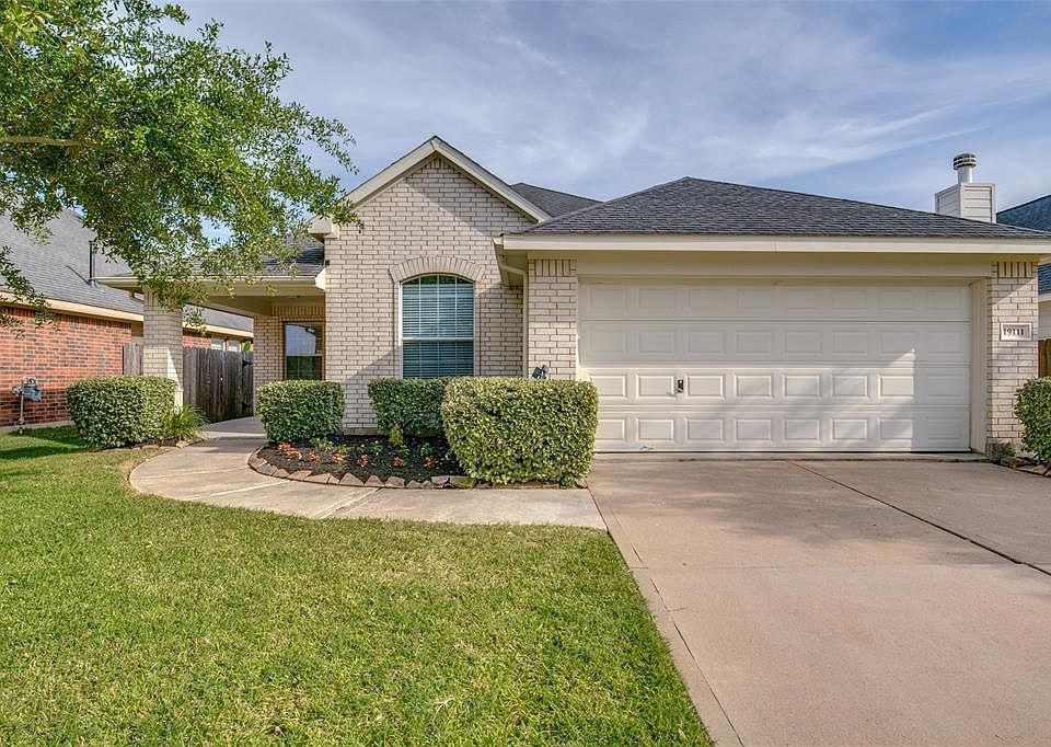 1st image of 19111 Canyon Ferry Ln