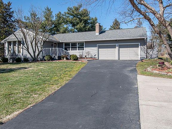 2nd image of 544 Beechtree Dr