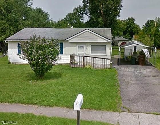 1st image of 9881 Green Dr