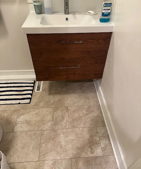 2817 Bridge Ave #1 — Photo 5
