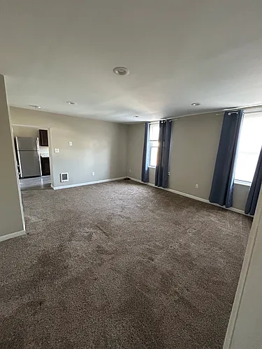 1009 Lincoln Ave Photo 1