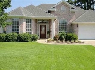 1503 Creek Ln, Longview, TX 75605