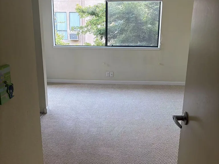 39029 Guardino Dr #220 — Photo 12