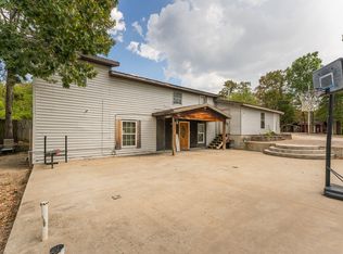 4155 Oakwood Rd, Merriam Woods Village, MO 65740