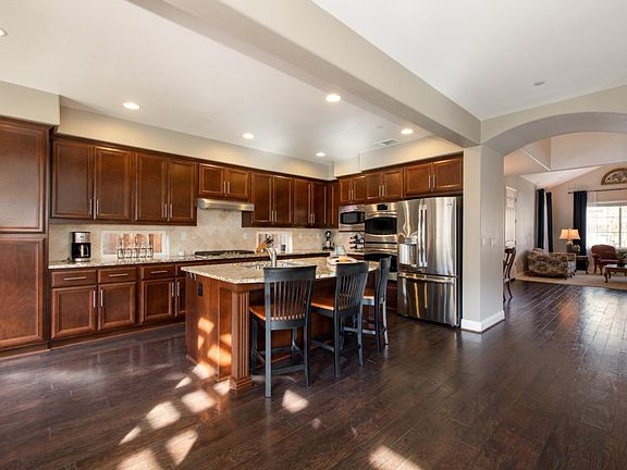4th image of 5837 Casita Way