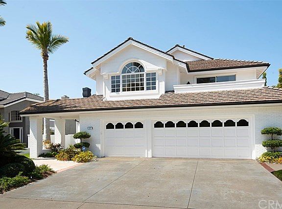 This impressive home is situated on a single-loaded cul-de-sac street and features a 3 car garage and large driveway.