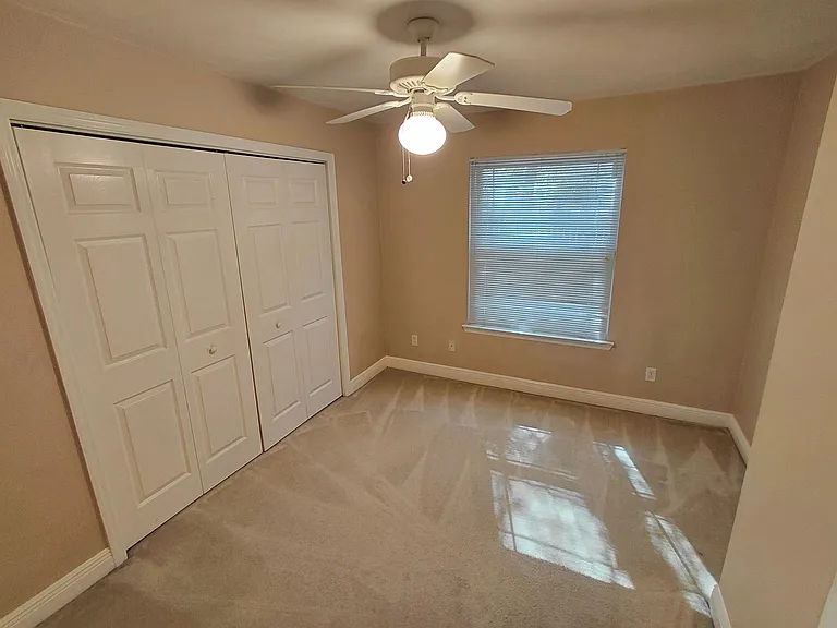 1810 Newman Ln — Photo 7