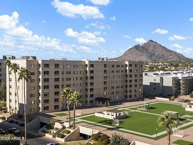 7950 E Camelback Rd #305 — Photo 37
