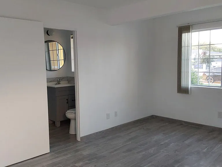 830 E Joyce Dr — Photo 13