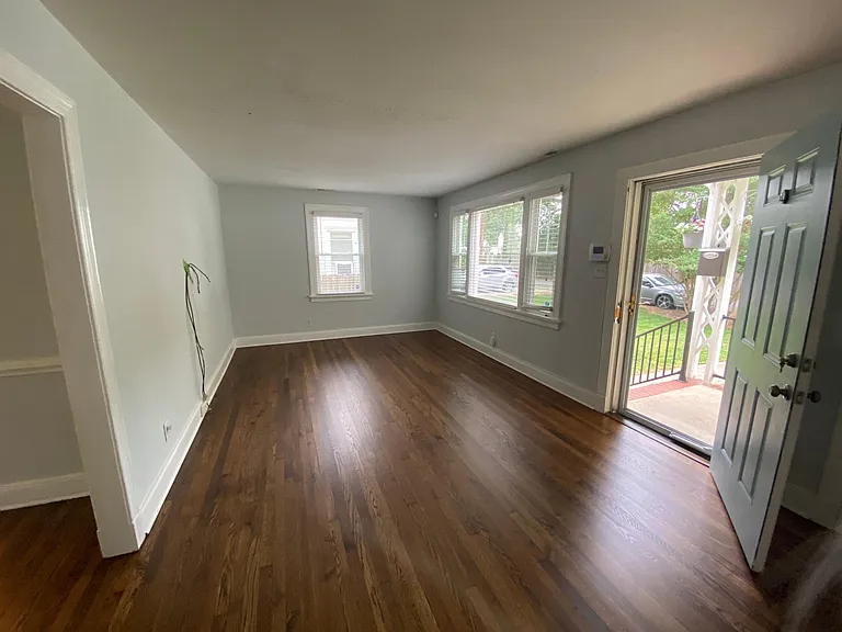 2802 Overton Rd — Photo 3
