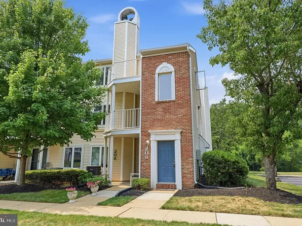 208 Devon Way, Levittown, PA 19057