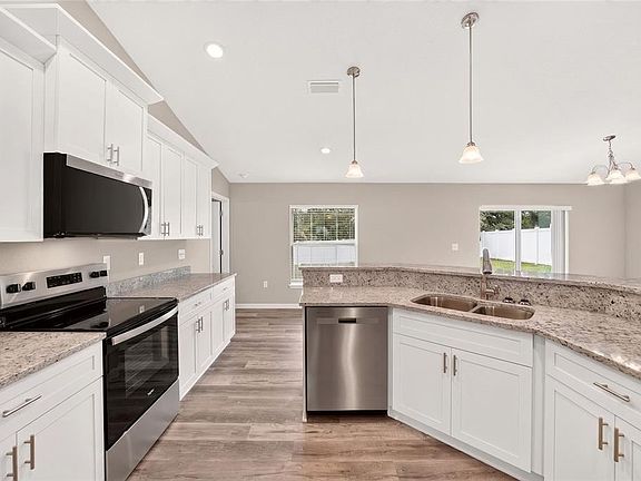 5th image of 72 OLIVE DRIVE
