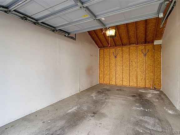 5th image of 4617 Chestnut Ridge Rd APT F