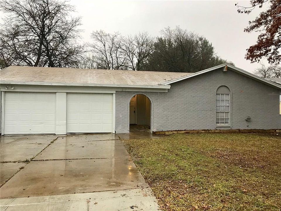 1st image of 1217 Darlene Ln