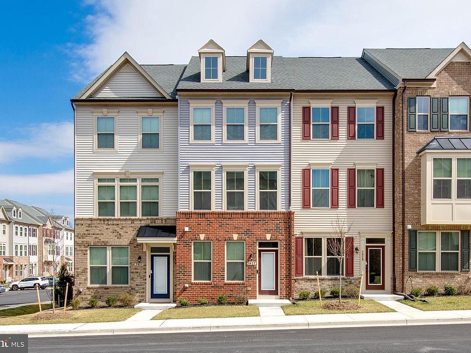 1st image of 3927 Small Roundtop Rd