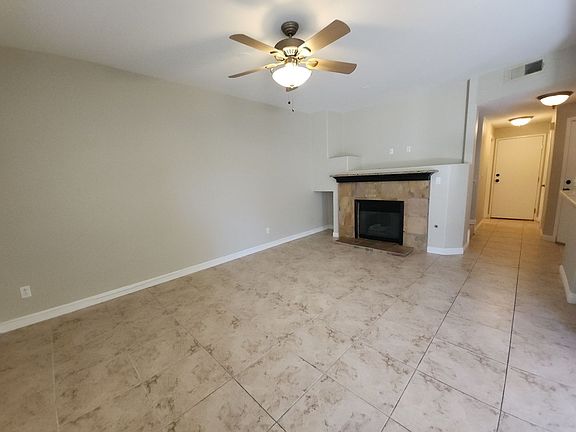 5th image of 9901 Trailwood Dr APT 1039