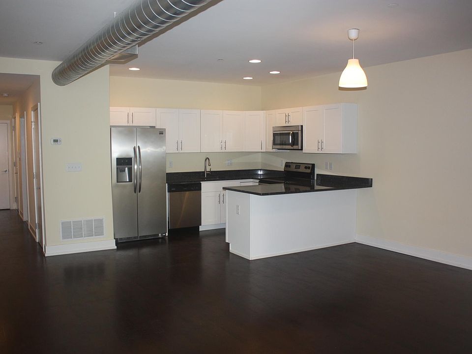 1st image of 105 N 2nd St APT 405