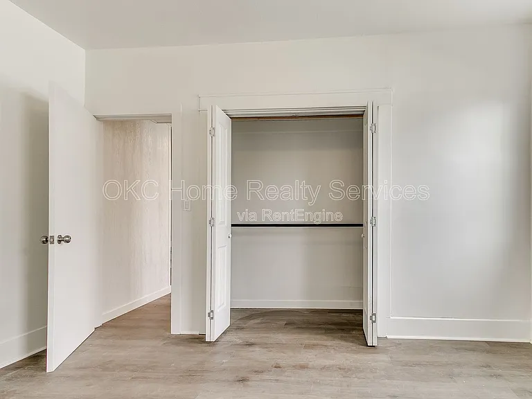 1812 W Noble Ave — Photo 64
