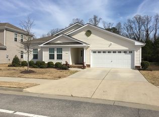 2531 Queens Point Dr, Suffolk, VA 23434